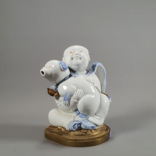 a Japanese porcelain incense burner hirado 19th century