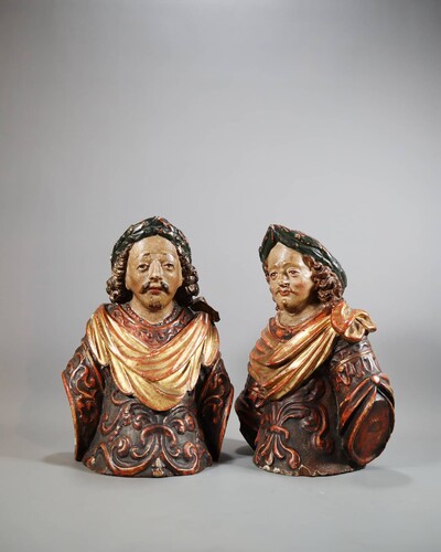 Pair of 17th century spanish wooden polychromed carved busts  Height 35cm, width 27cm